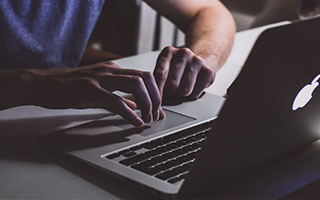 意甲媒体热议：米兰球员埃斯图皮尼安状态非常不稳，时而高光时而低迷